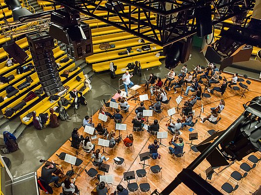 Orchesterproben im Konzertsaal am Standort Köln