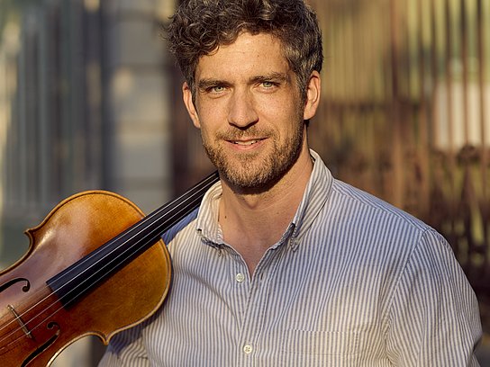 Portrait von Prof. Mischa Pfeiffer