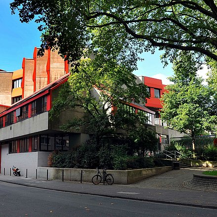 Aussenansicht des Gebäudes am Standort Köln.