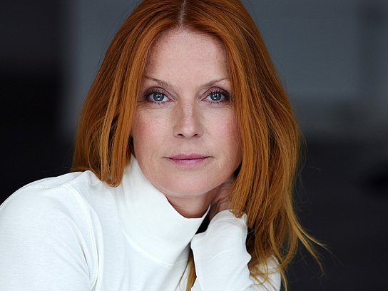 Esther Schweins